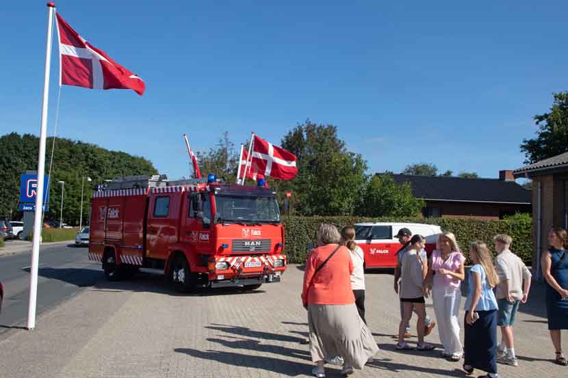 henning holm 25 02