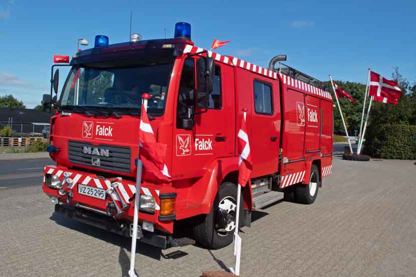 henning holm 25 03