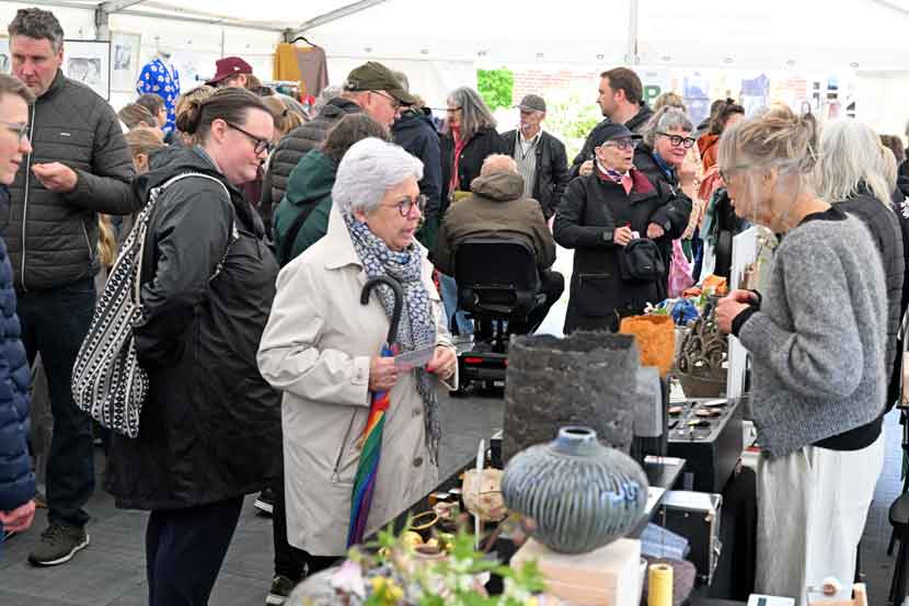 craft fair 26 01