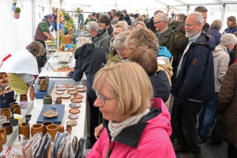 craft fair 26 03