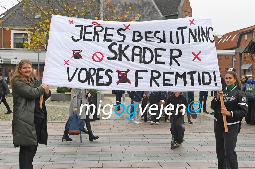 demonstration 22 01