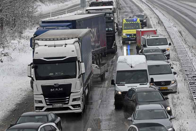 fuh motorvejen 24 11