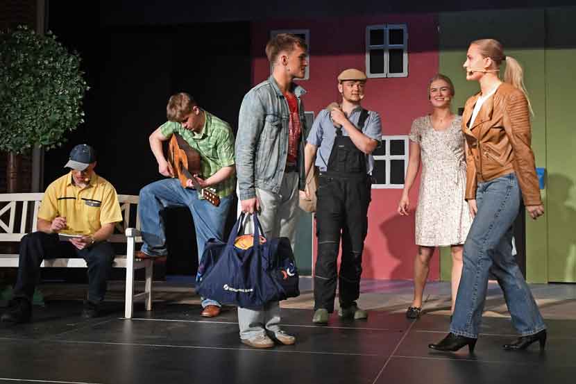 musical 24 01