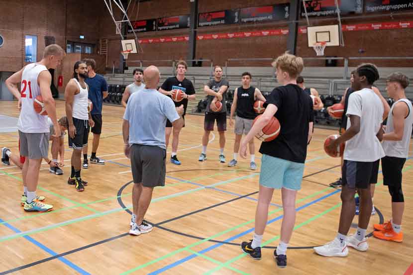 basketball 25 28