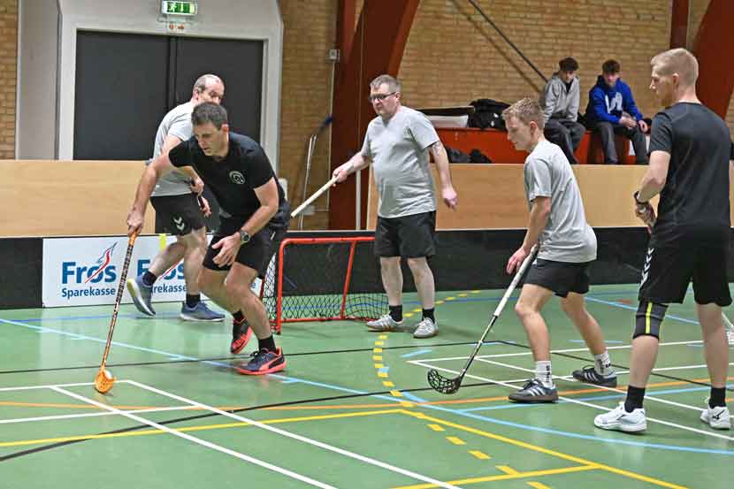 floorball 25 03