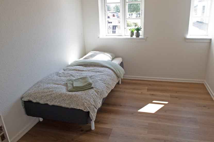 hojgaardhus 25 06
