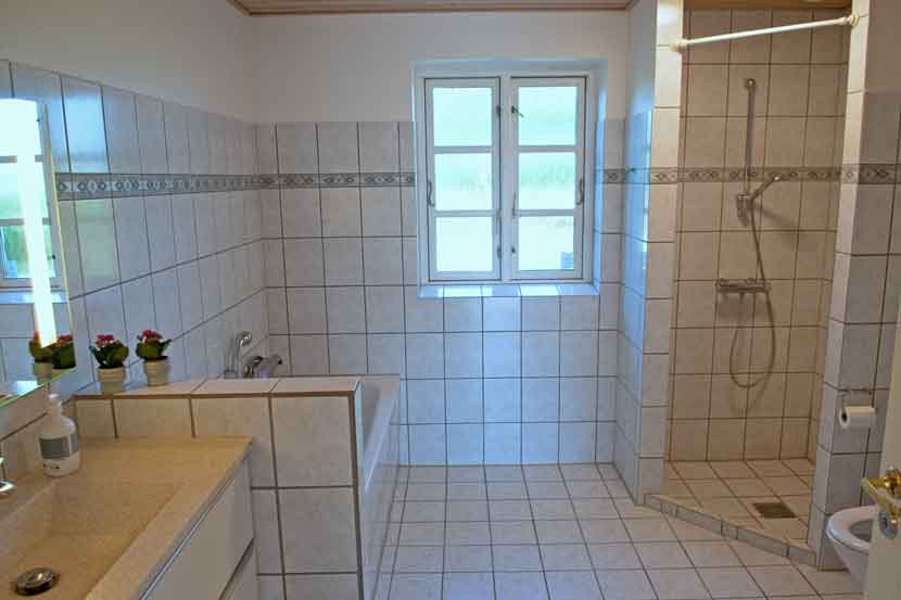 hojgaardhus 25 07