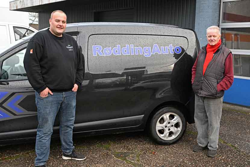 rodding auto 25 01