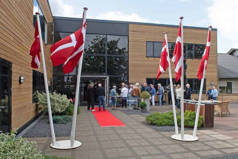 thorhallen 25 06