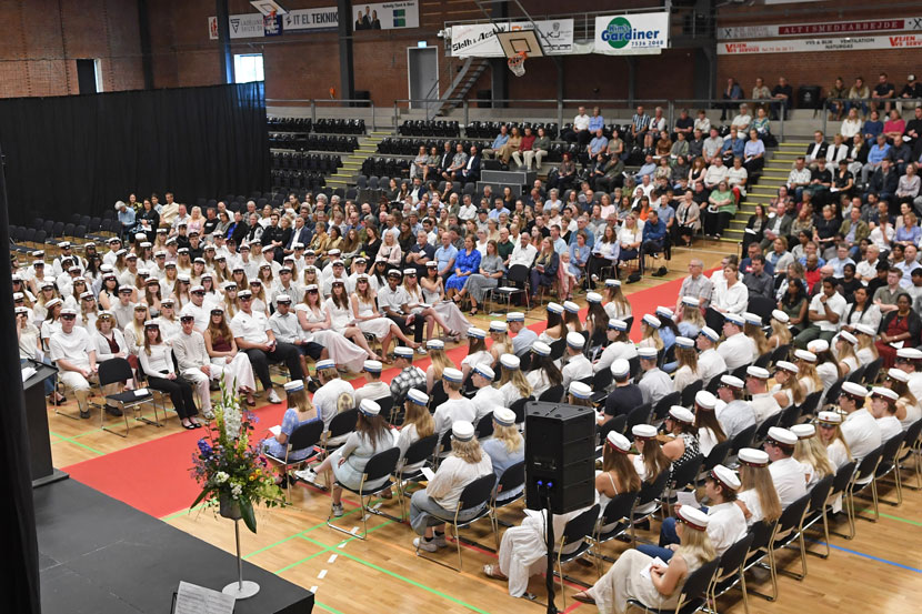 vejen gymnasium dimission 25 01