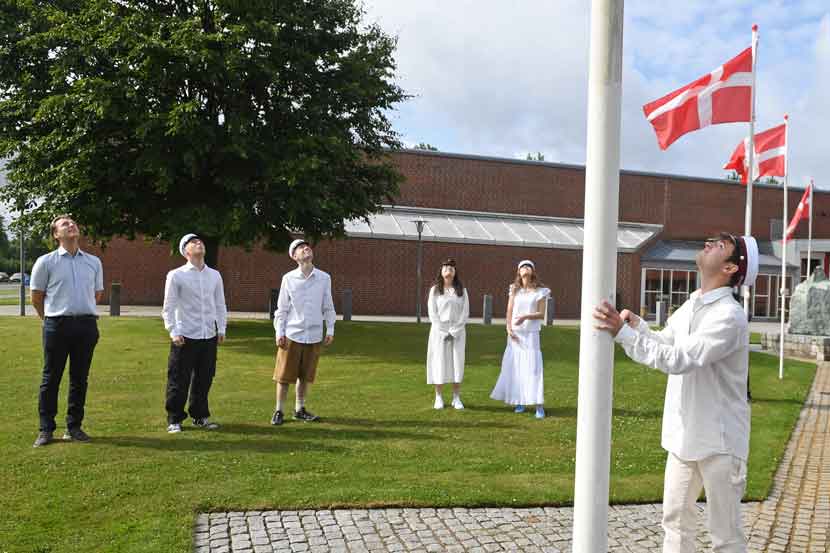 vejen gymnasium studenter 25 09