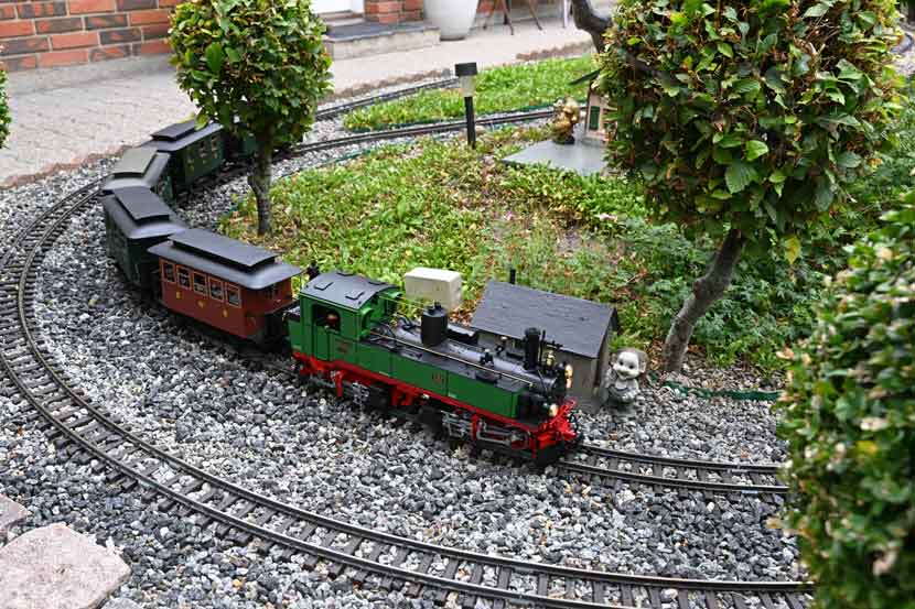 modeltog havebane 26 02